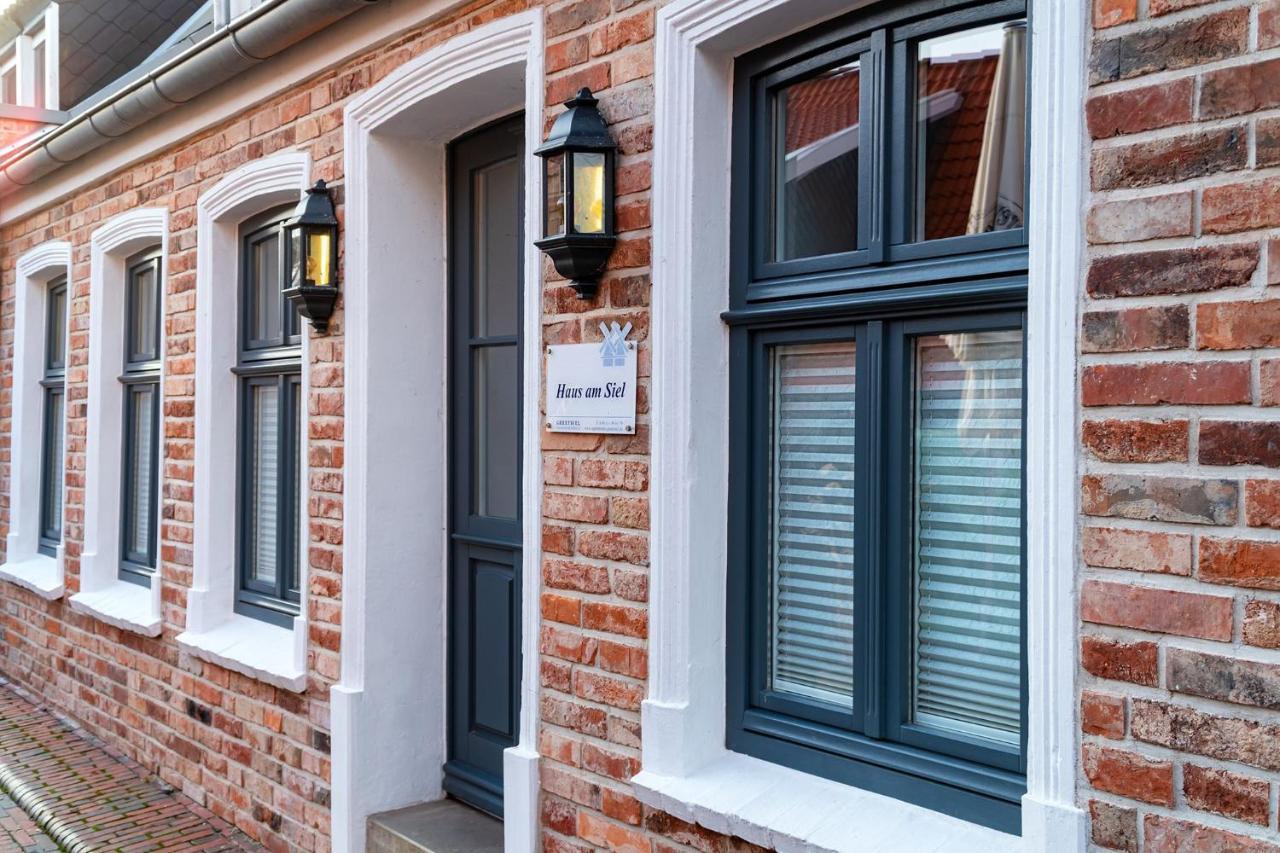 Willa Haus Am Siel 01, Zentral Mit Eigenem Steg Greetsiel Zewnętrze zdjęcie